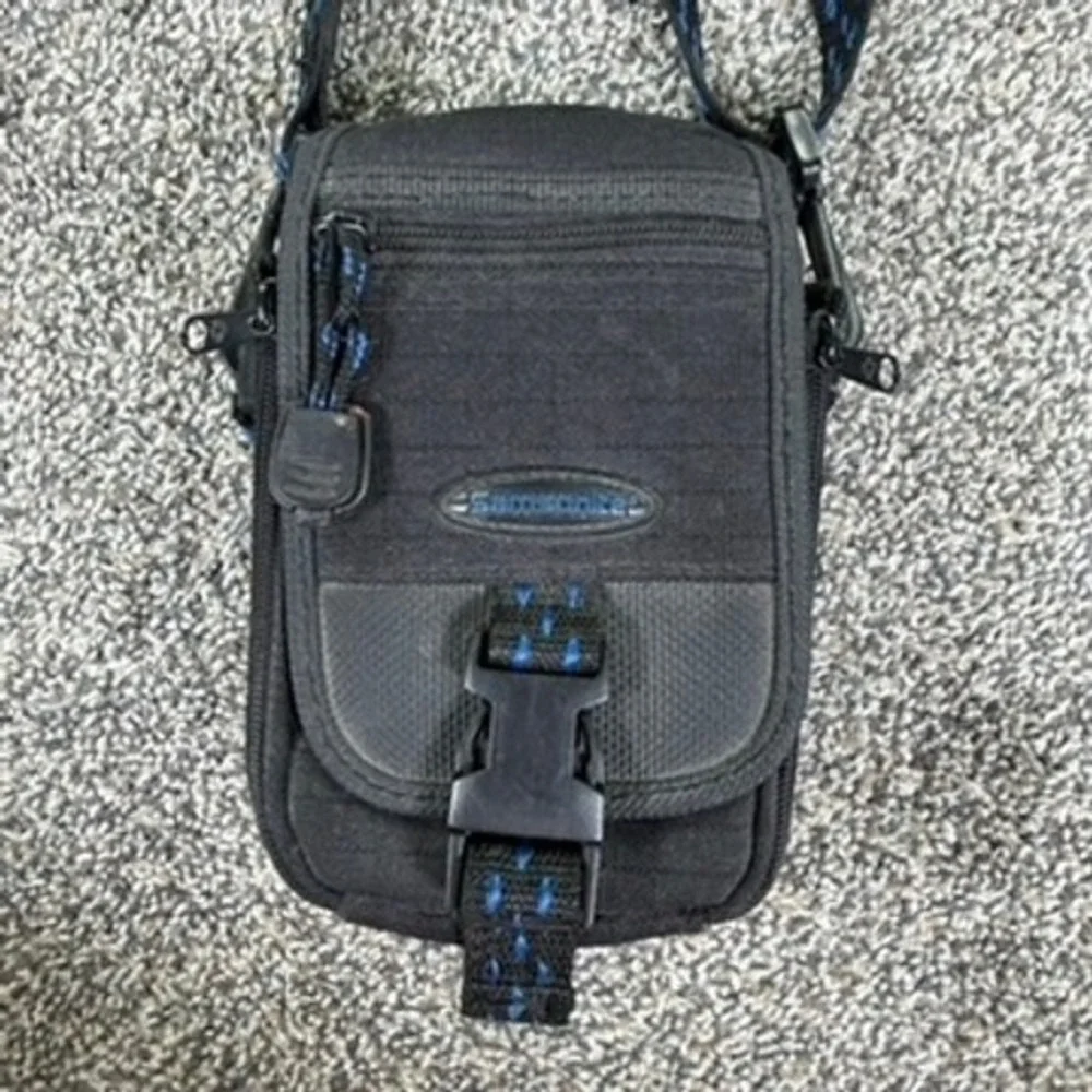 Kodak EasyShare DX4530 Digital Camera 5.0MP 3x Optical Zoom Lowepro NOT TESTED